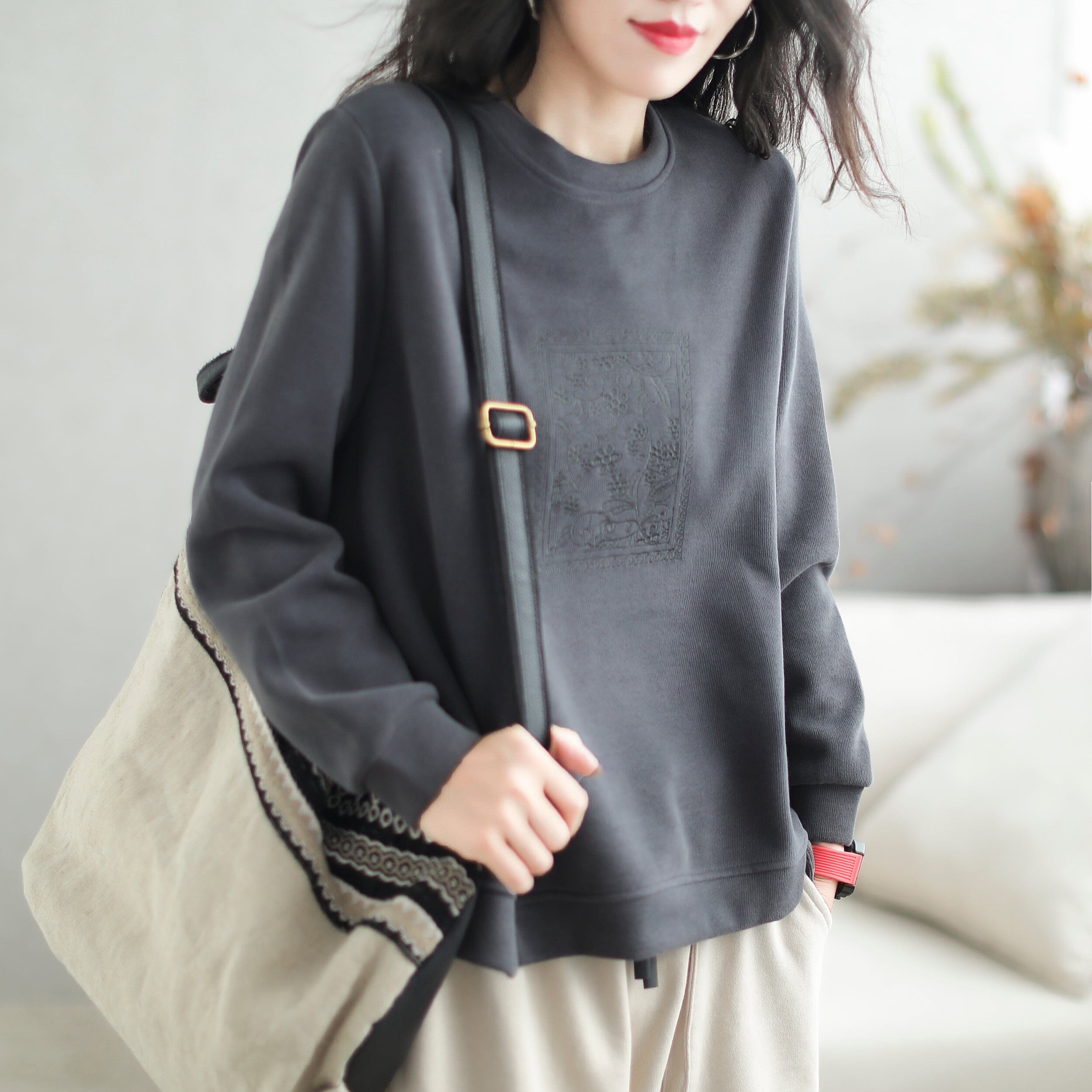 Autumn Cotton Loose Stylish Embroidery Sweater