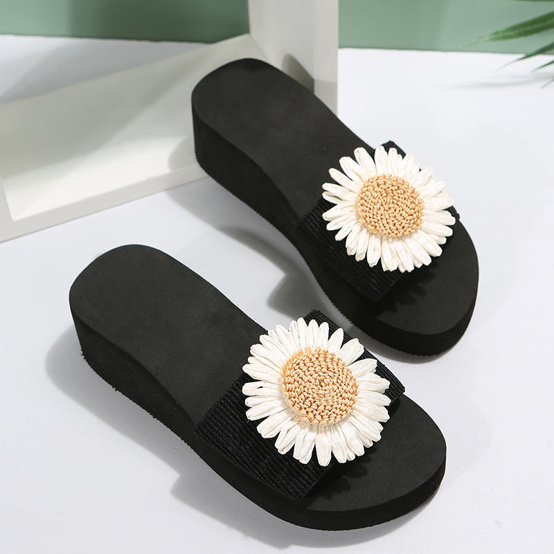 Chrysanthemum Decor Platform Wedge Peep Toe Slippers