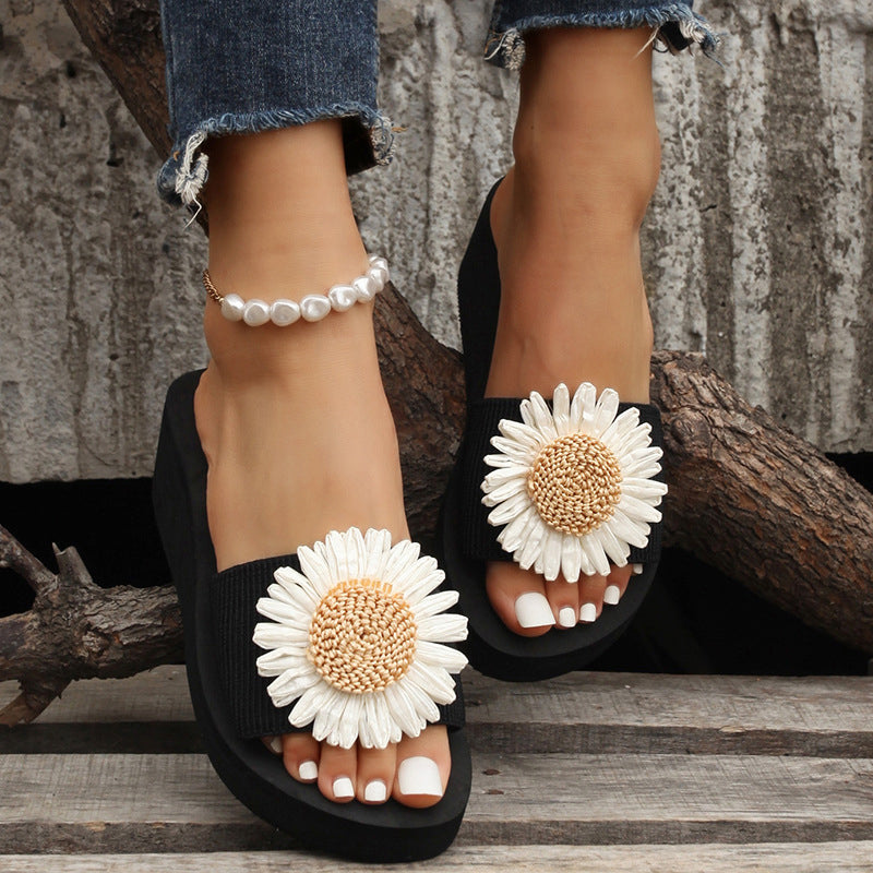 Chrysanthemum Decor Platform Wedge Peep Toe Slippers