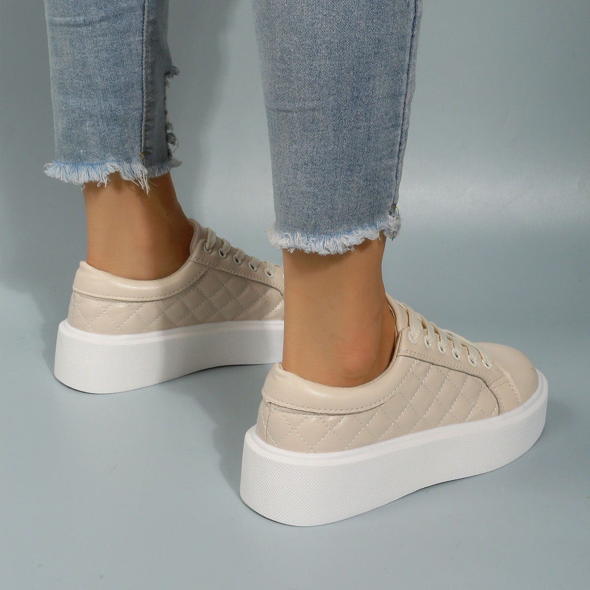 Diamond Shape Stitching Lace-Up Platform Sneakers