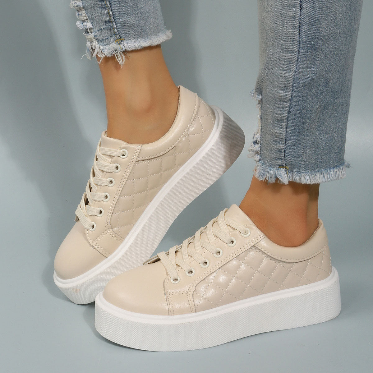 Diamond Shape Stitching Lace-Up Platform Sneakers