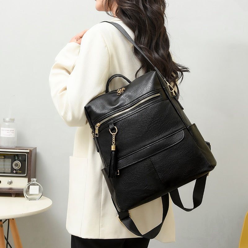 DB1242  Cool Backpack -  Soft Leather Shoulder Bag