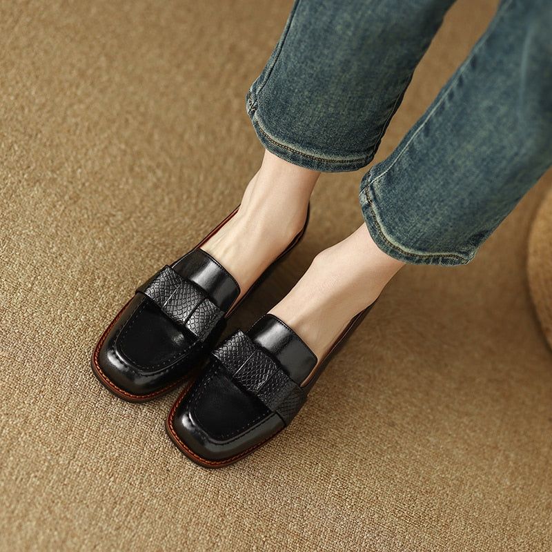 DX200  Casual Shoes -  Leather Pumps with Square Thick Heels