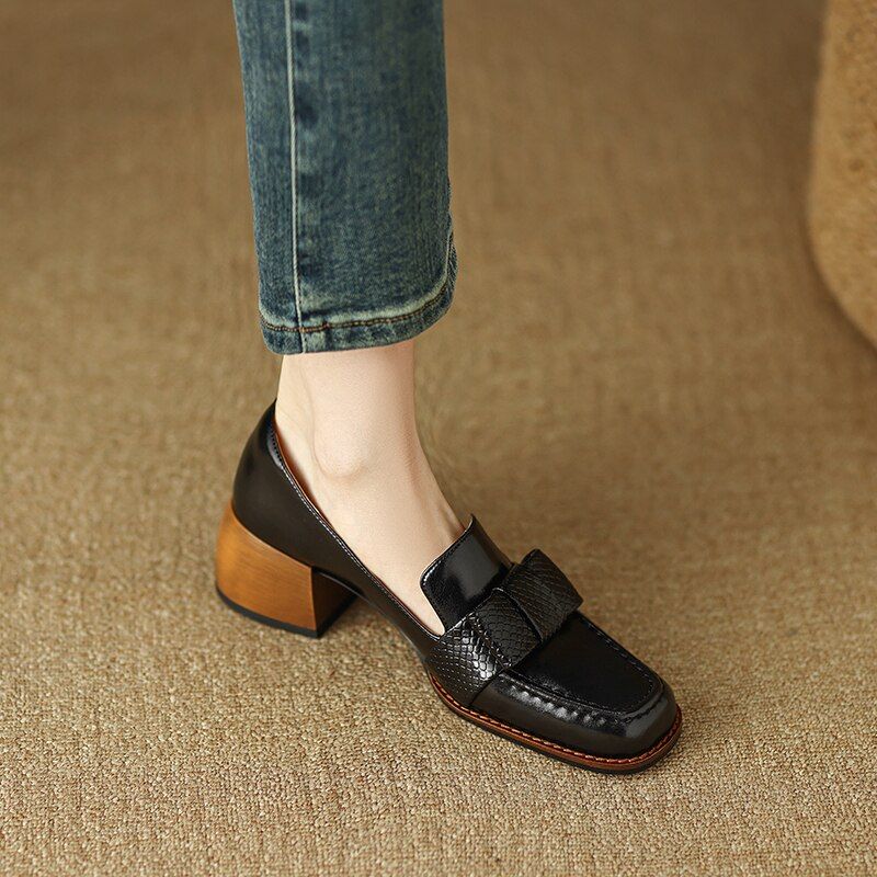 DX200  Casual Shoes -  Leather Pumps with Square Thick Heels