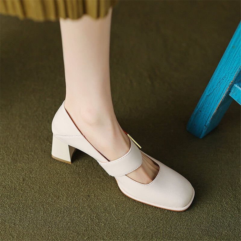 DX207  Casual Shoes - Leather Square Chunky Heel Pumps