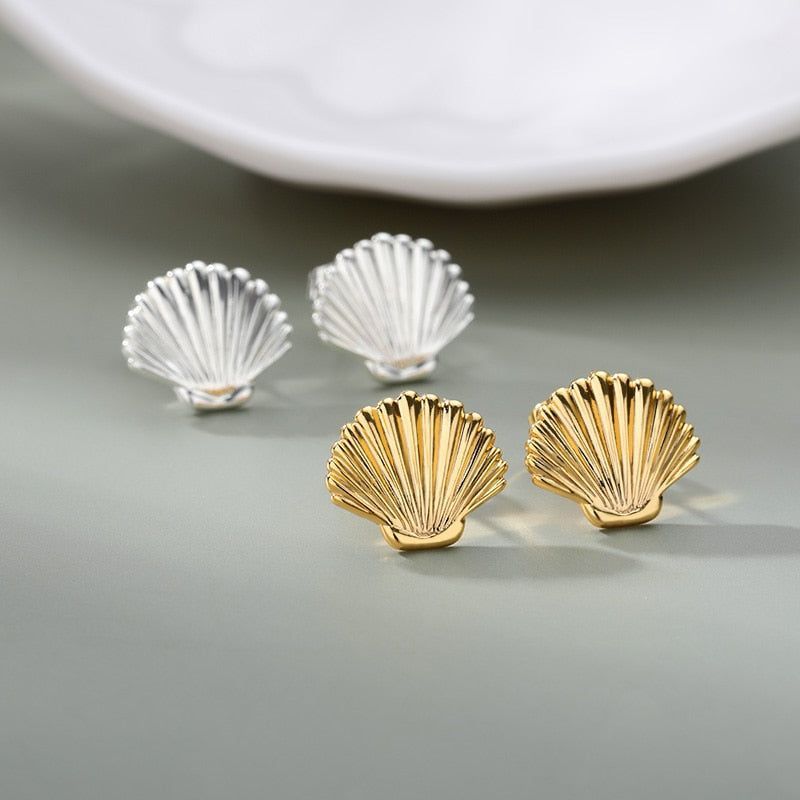 Mini Golden Stainless Steel Shell Earrings Charm Jewelry ZS0419