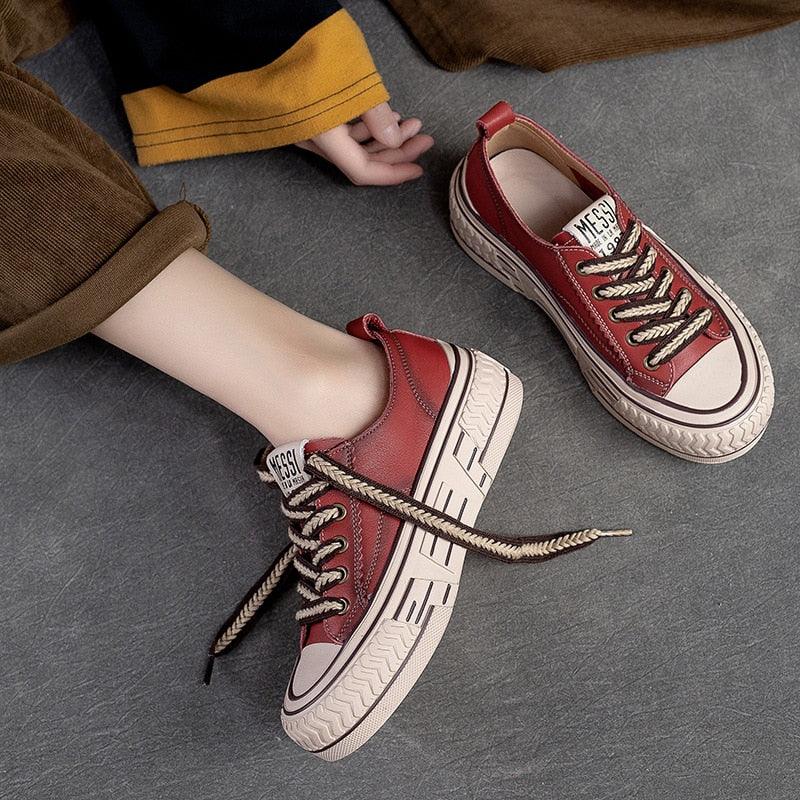 TX338  Comfortable Flat Leather Sneakers: Casual Shoes