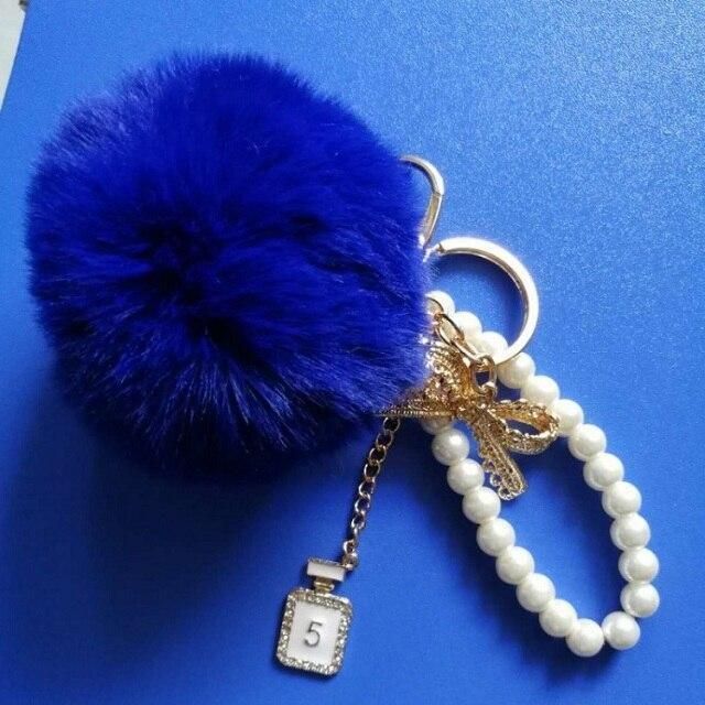 Unique Key Chain 2021 Pearl Crystal Bottle Bow Pompom Fluffy Puff Ball Keychains