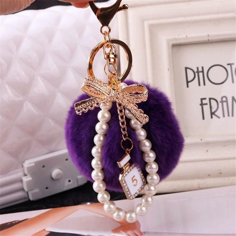 Unique Key Chain 2021 Pearl Crystal Bottle Bow Pompom Fluffy Puff Ball Keychains