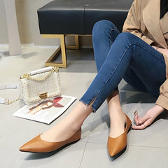 Casual Shoes 2021 Soft PU Leather Ballet Flats Pointed Toe Shallow Mouth Slip-on Ladies Loafer