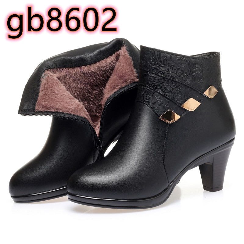 Casual Shoes Black Leather Low Heels Ankle Boots 8602